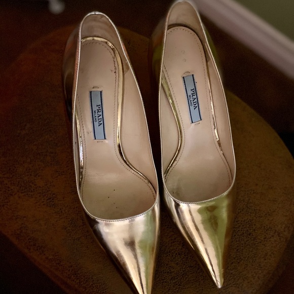 Prada Metallic Gold Leather Pointed Toe Pumps - Picture 3 of 4